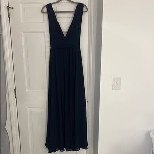 Lulu's Navy Vneck Gown